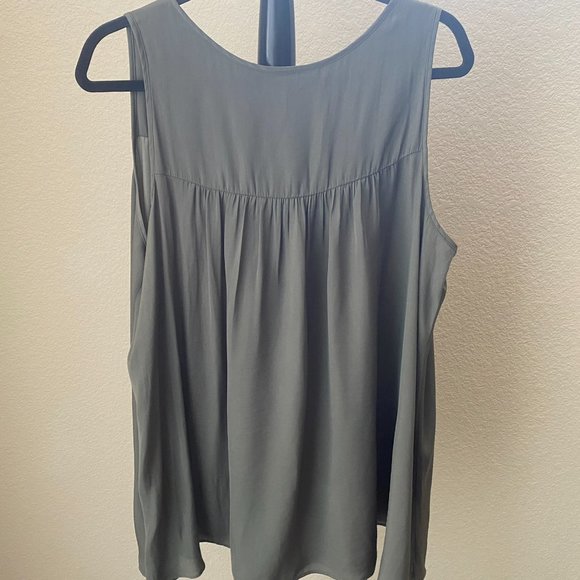 LANE BRYANT  Green, Sleeveless, Tank Top - Picture 2 of 5